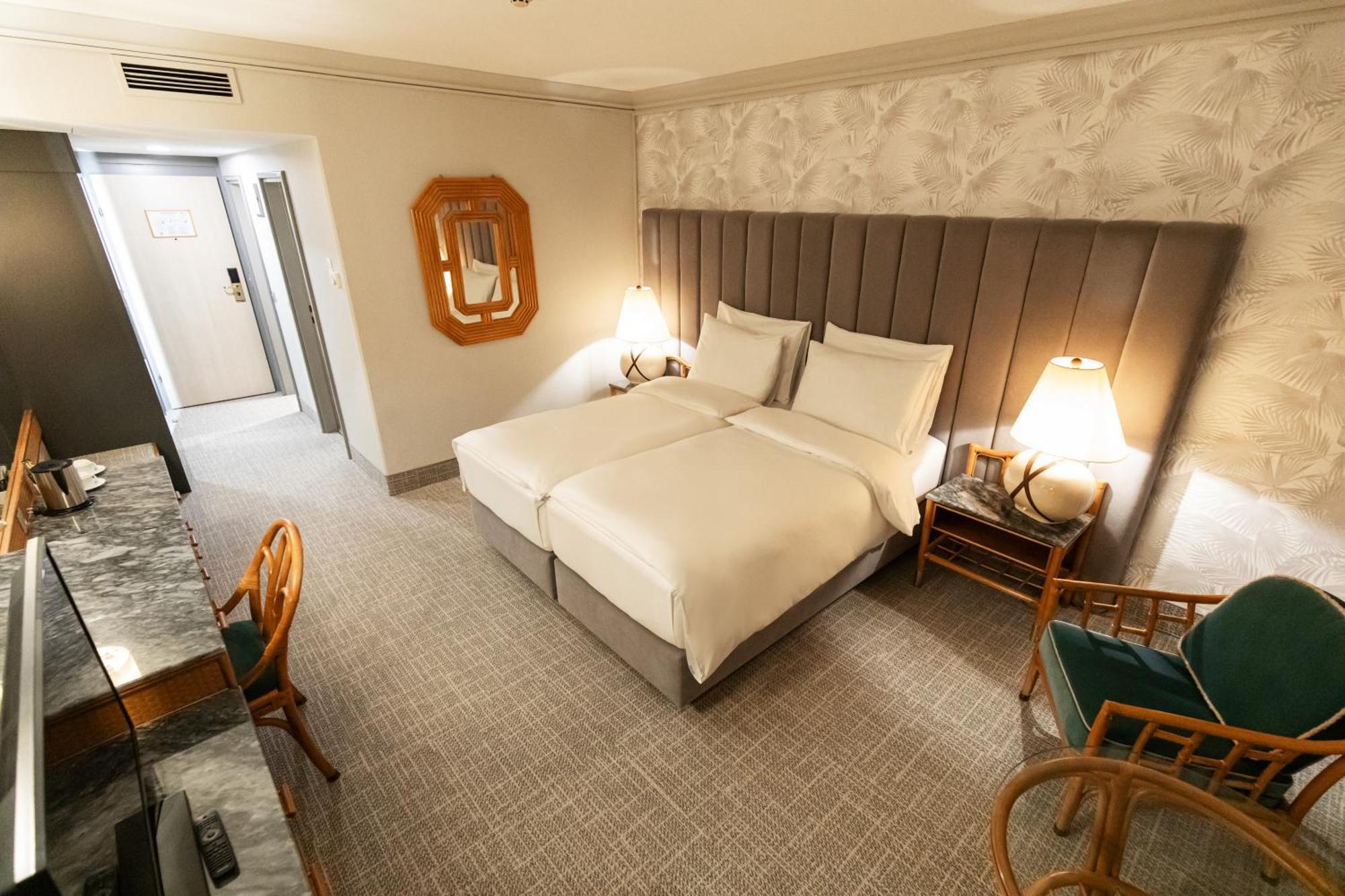 Eventhotel Pyramide Vösendorf Eksteriør billede